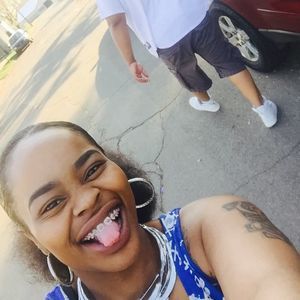 Meet your Posher, Rae